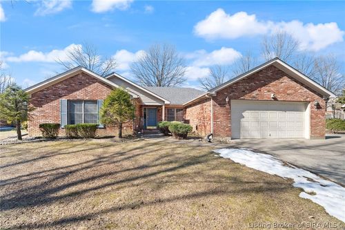 1711 Nole Dr, Jeffersonville, IN, 47130-6154 | Card Image