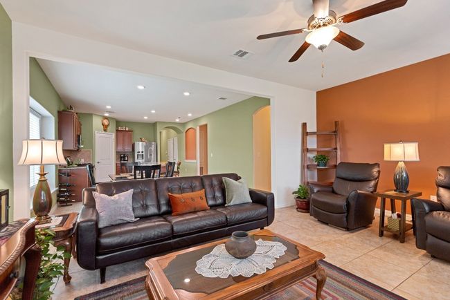 10008 Gertrudis Loop, House other with 3 bedrooms, 2 bathrooms and null parking in Austin TX | Image 12