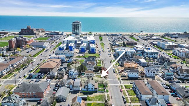 401 3 Rd Ave, House other with 7 bedrooms, 3 bathrooms and null parking in Asbury Park NJ | Image 9