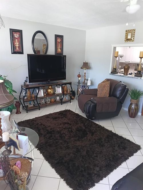 71-71 Waltham C, West Palm Beach, FL, 33417-6919 | Card Image
