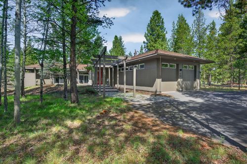 17671 Broken Top Ln, Sunriver, OR, 97707-2297 | Card Image