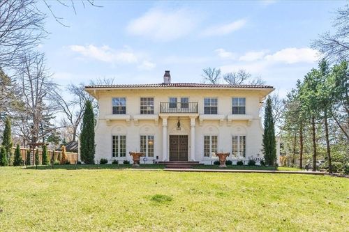 1205 W 60th Ter, Kansas City, MO, 64113-1318 | Card Image