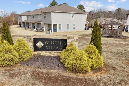 1025 Peony Ln, Youngsville, NC, 27596-3335 | Card Image