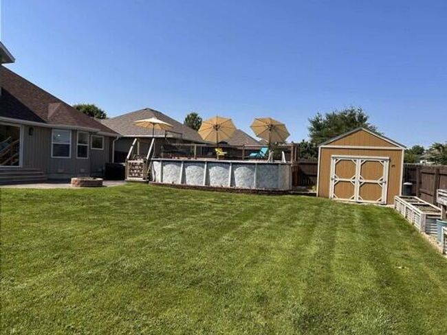 Pool & Shed | Image 36