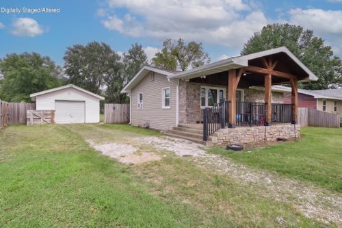 604 N Meteor Ave, Springfield, MO, 65802-1030 | Card Image