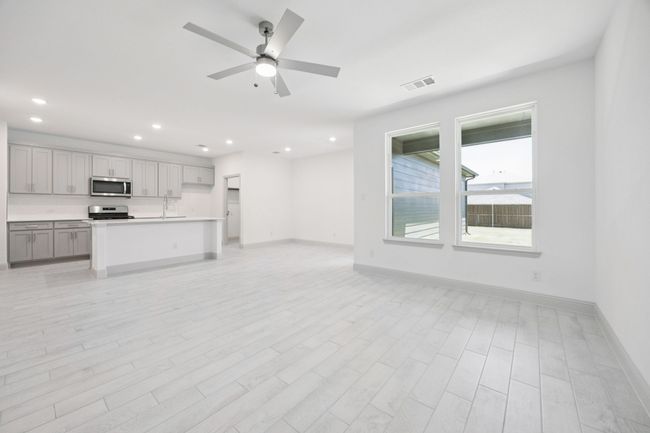 3113 Lucia Way, House other with 3 bedrooms, 3 bathrooms and null parking in Princeton TX | Image 7