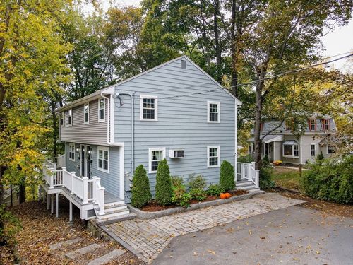 58-58 Westminster Ave, Arlington, MA, 02474-2733 | Card Image