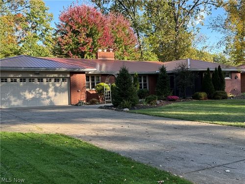 1998 Roberts Ln Ne, Warren, OH, 44483-3026 | Card Image