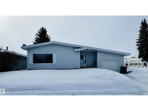 5429 51 Ave, St Paul, AB, T0A3A1 | Card Image