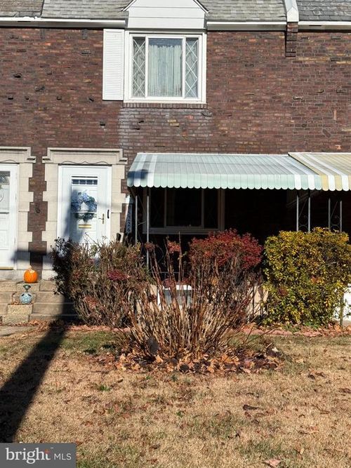 5226 Gramercy Dr, CLIFTON HEIGHTS, PA, 19018-1003 | Card Image