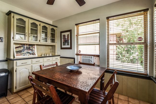 Breakfast area. | Image 10