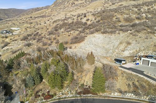 202-13 Sunset Dr, Farmington, UT, 84025-3425 | Card Image