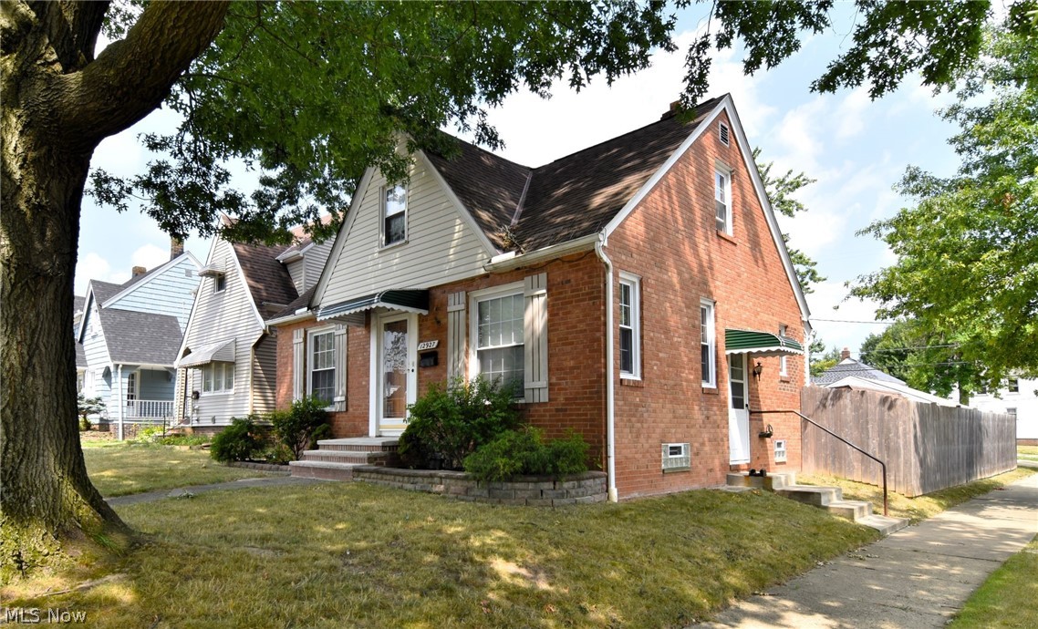 Grannis Rd, Cleveland, OH 44125