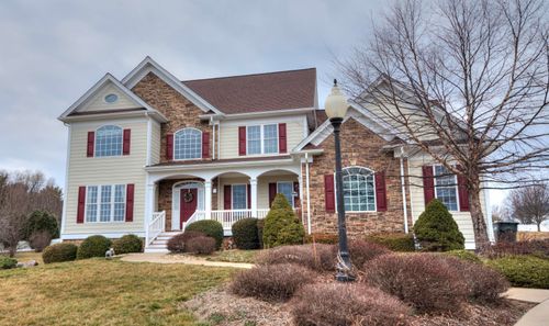 5 Alba Cir, Waynesboro, VA, 22980-7486 | Card Image