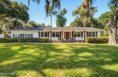 2804 Broome Ln, Beaufort, SC, 29902-5950 | Card Image