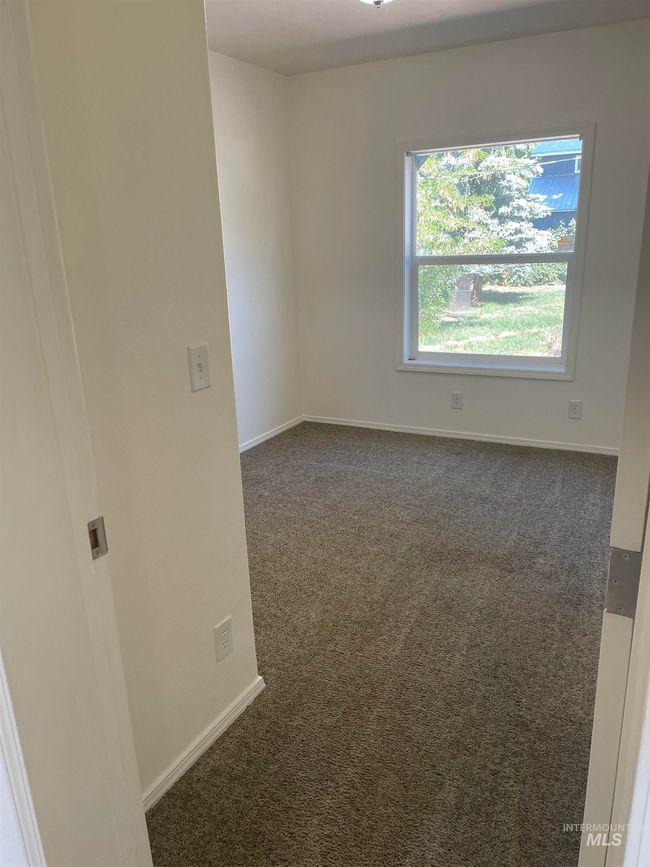 102 N Fairfield St, House other with 3 bedrooms, 2 bathrooms and null parking in Council ID | Image 14