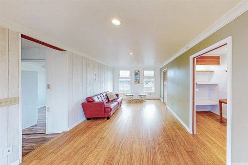 201 N Circle Mauka St, Wahiawa, HI, 96786-1305 | Card Image