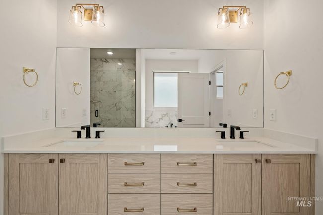 1724 N Black Elm Ln, House other with 4 bedrooms, 3 bathrooms and 2 parking in Star ID | Image 37