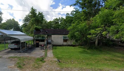 1012 Houston St, Anahuac, TX, 77514 | Card Image