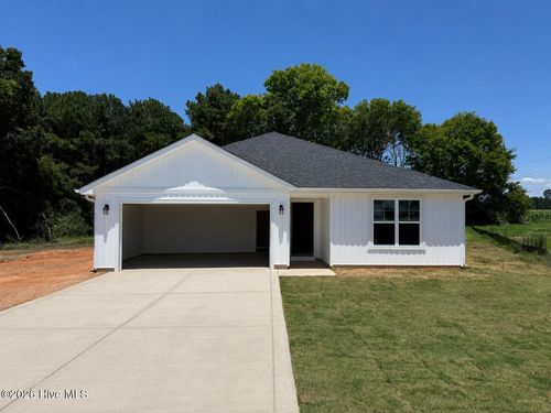11 Baxley Rd, Dunn, NC, 28334-1336 | Card Image