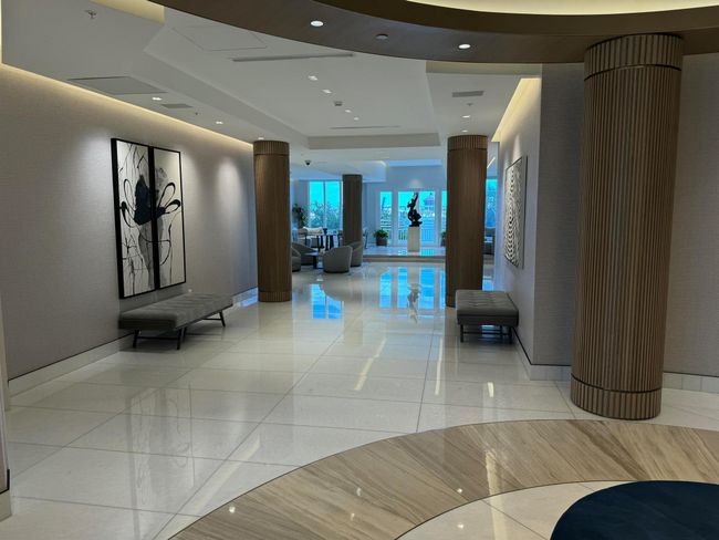 APT-1912 - 888 Brickell Key Dr, Condo with 2 bedrooms, 3 bathrooms and null parking in Miami FL | Image 52