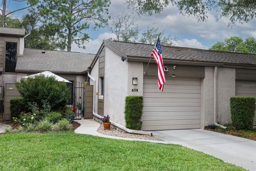 658 Woodridge Dr, Fern Park, FL, 32730-2938 | Card Image