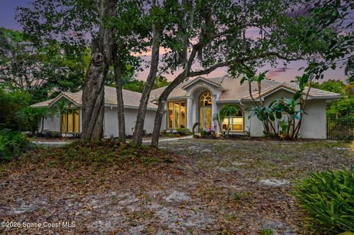 140 Hacienda Dr, Merritt Island, FL, 32952-6406 | Card Image