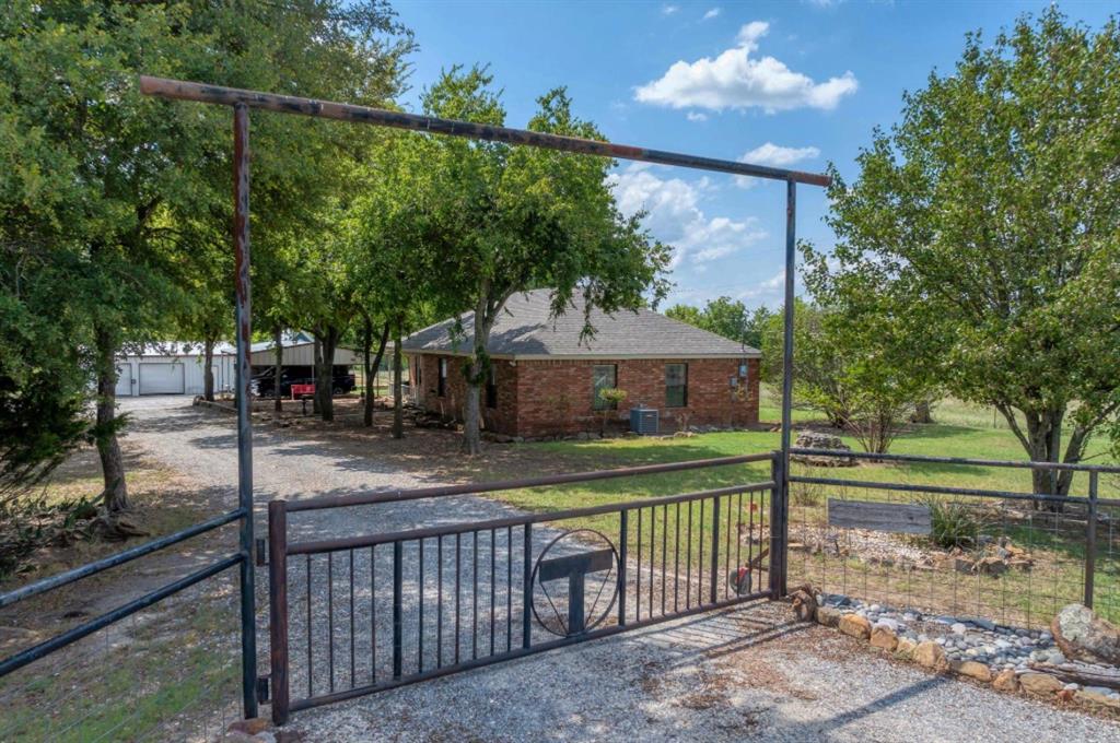 County Road 429 , Van Alstyne, TX 75495