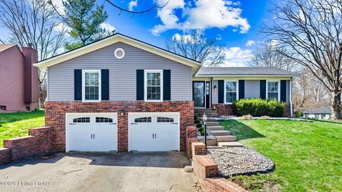 1206 Burnt Hill Rd, Goshen, KY, 40026-9553 | Card Image