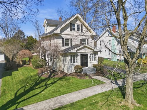 70 Hopkins Pl, Longmeadow, MA, 01106-1943 | Card Image