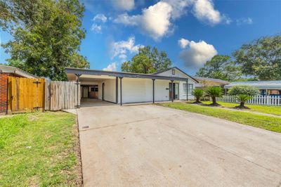 1405 Leneva Lane, House other with 3 bedrooms, 2 bathrooms and null parking in Pasadena TX | Image 2