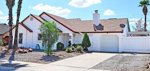 3201 W Avenida Destino, Tucson, AZ, 85746-8279 | Card Image