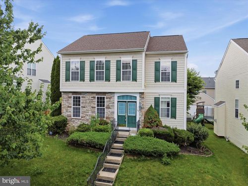 58 Battlefield Dr, CHARLES TOWN, WV, 25414-2526 | Card Image