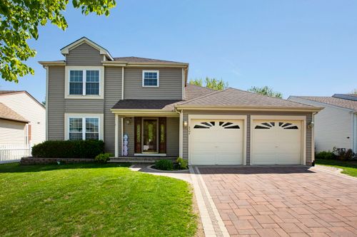 17 Buchanan Ln, Streamwood, IL, 60107-1364 | Card Image