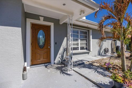 403 Ne Oleander Ave, Port St. Lucie, FL, 34952-1343 | Card Image