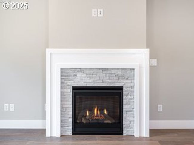 2271 Sw Phyllis Pl, House other with 4 bedrooms, 3 bathrooms and 2 parking in Gresham OR | Image 7