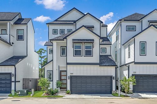 1607 Regents Gate Rd, Houston, TX, 77055-2092 | Card Image