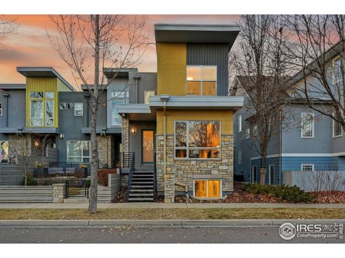 912 Confidence Dr, Longmont, CO, 80504-8526 | Card Image