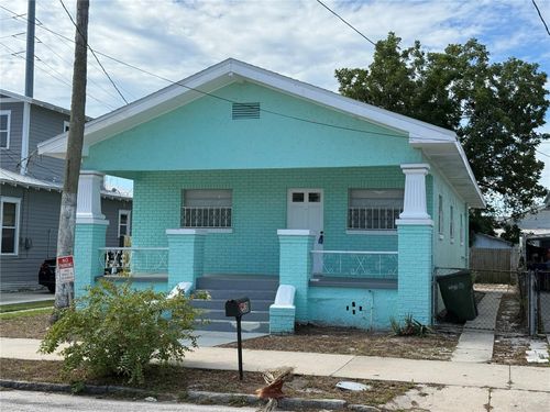 2538 W W Main Street, TAMPA, FL, 33607 | Card Image