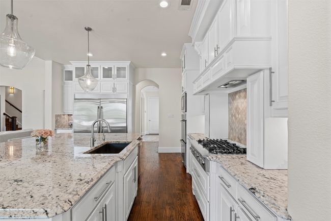 5312 Sendero Dr, House other with 4 bedrooms, 5 bathrooms and null parking in Benbrook TX | Image 14