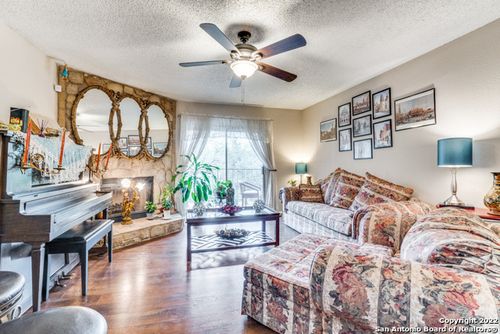 apt-c303-4119 Medical Dr, San Antonio, TX, 78229-5834 | Card Image