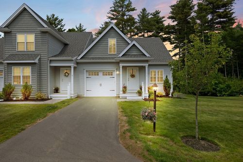 1-1 Santana Way, Carver, MA, 02330-3200 | Card Image