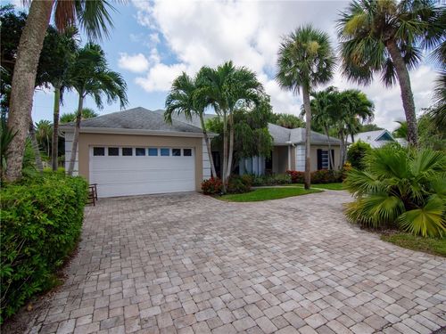 1425 Treasure Cove Ln, Vero Beach, FL, 32963-2506 | Card Image