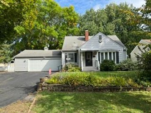2724 France Avenue N, Robbinsdale, MN, 55422 | Card Image