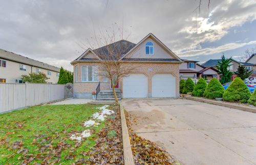 7 Mariposa Crt, Kitchener, ON, N2E4A9 | Card Image