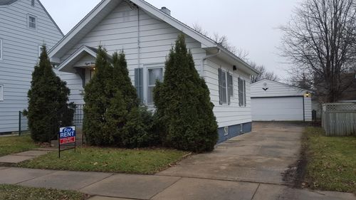 815 11th Ave Sw, Austin, MN, 55912-2713 | Card Image