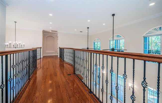 147 Bay Point Dr Ne, House other with 4 bedrooms, 4 bathrooms and null parking in St Petersburg FL | Image 67