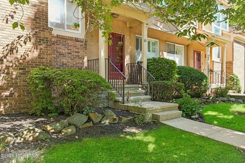 112 Kingsland Cir, Monmouth Junction, NJ, 08852-2521 | Card Image