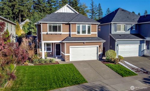 27434 210th Ave Se, Maple Valley, WA, 98038-3285 | Card Image