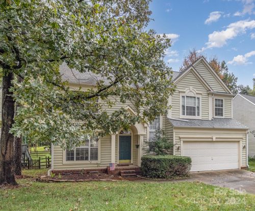 7529 Lady Bank Drive, Charlotte, NC, 28269 | Card Image